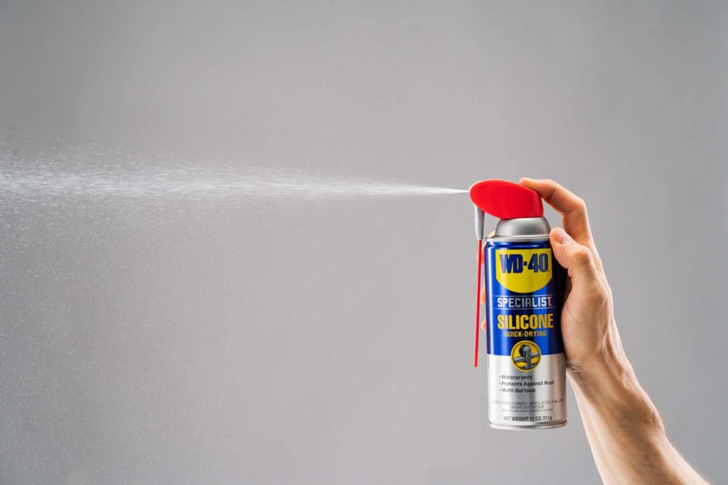 WD-40 cleaning process